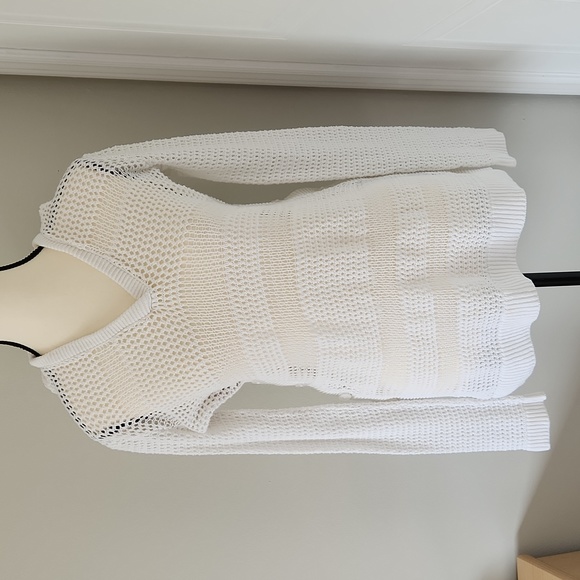 Tommy Bahama white loosely woven hooded sweater, size small - Picture 1 of 6